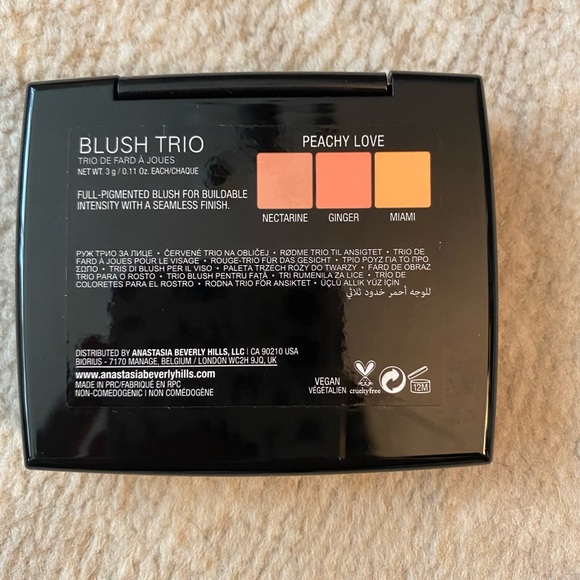 Anastasia Beverly Hills Blush Trio - Picture 3 of 3